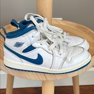Nike Air Jordan Kids White and Blue Sneakers Size 10C